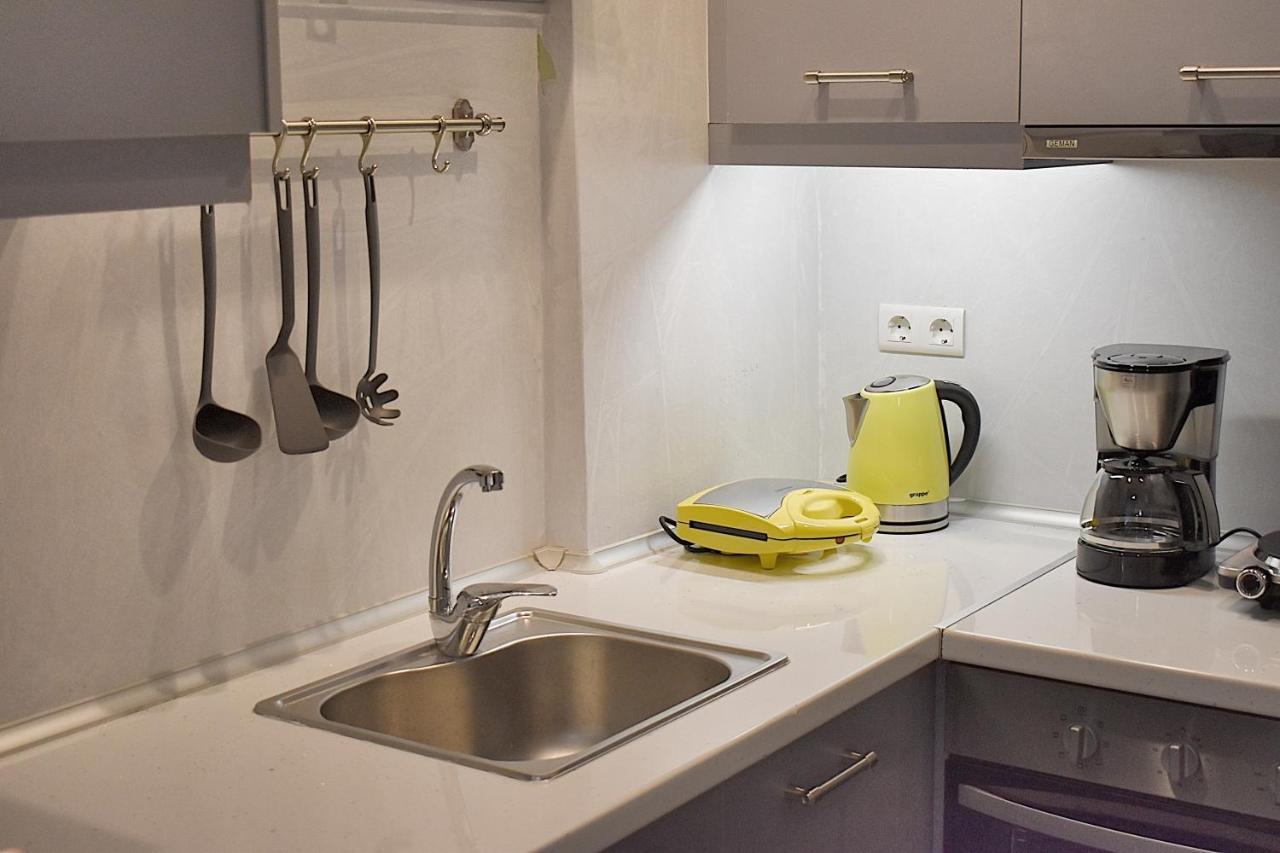 Check Point - Acropolis Apartment Athena Bagian luar foto